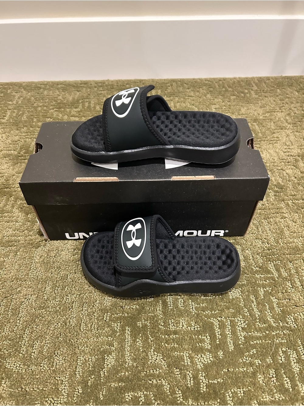 Under Armour Youth Black Logo Slide Sandals